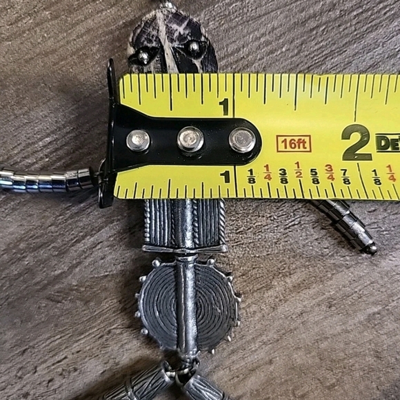 Vtg Mixed Metal Human Replica Carved Face Figure Pendant - Picture 10 of 11